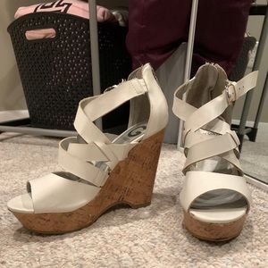 White Made by Guess Wedges